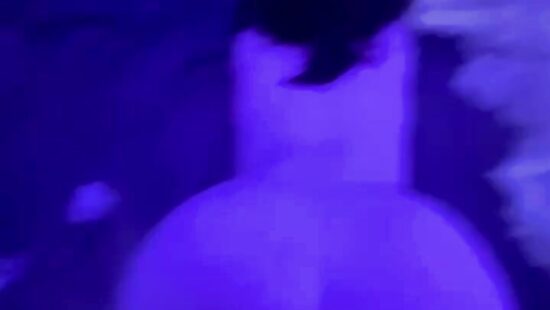 Трахаю свою шлюху)