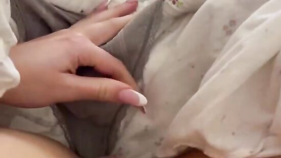 щипаю себя, чтобы не уснуть