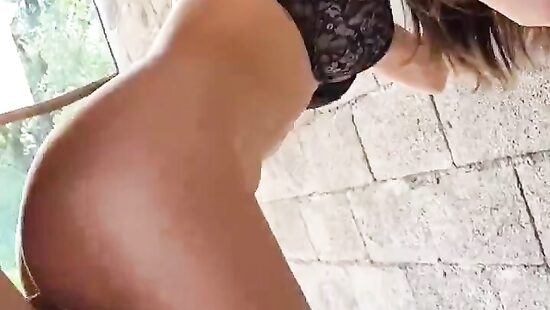 встретились два возбуждения на стройке