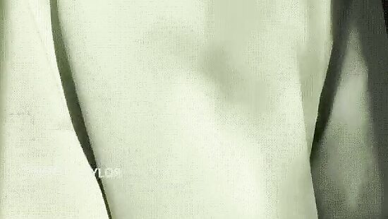 в толстовке бывшего